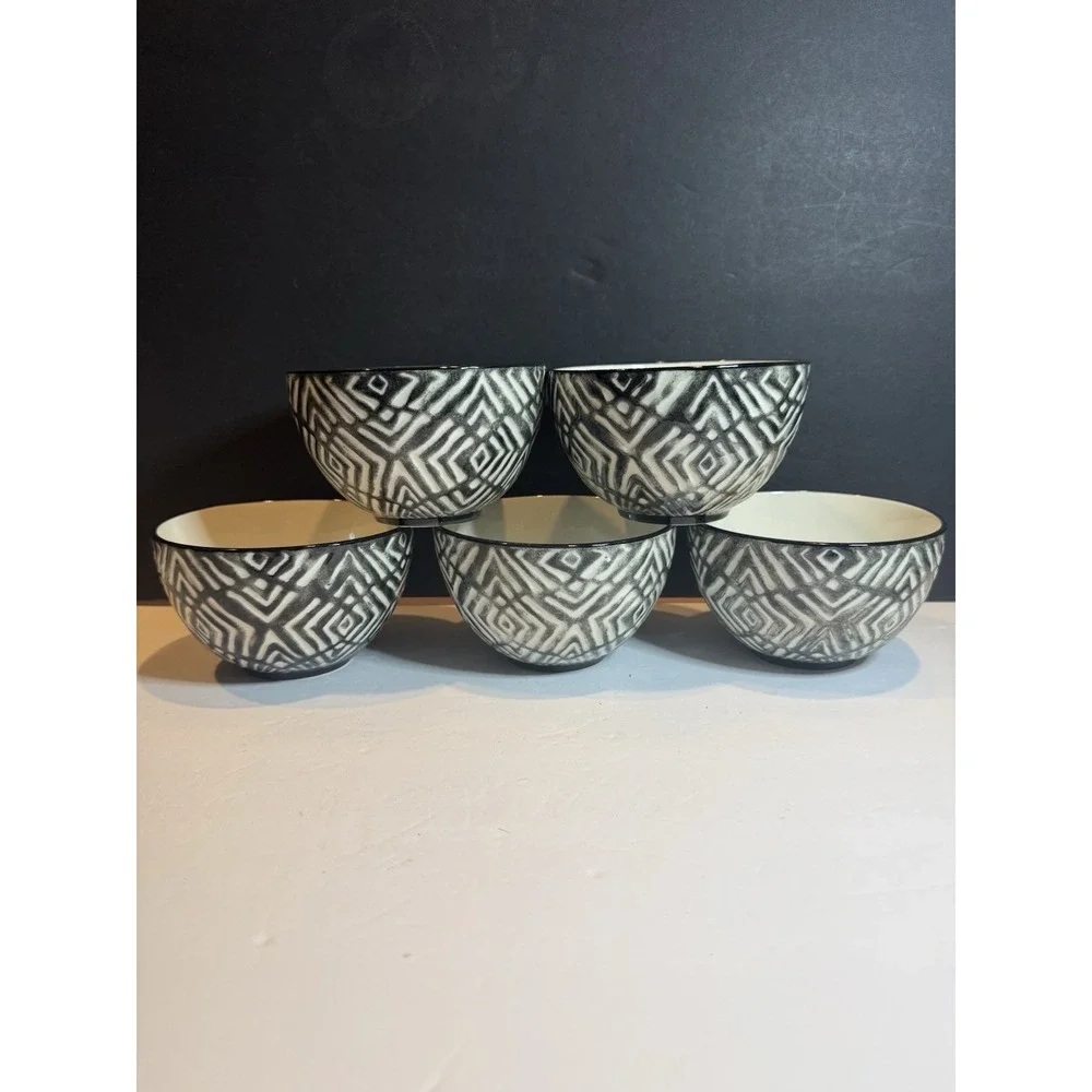 Pier 1 Black White Geometric Bowls Set of 5 Tribal Aztec 5.5